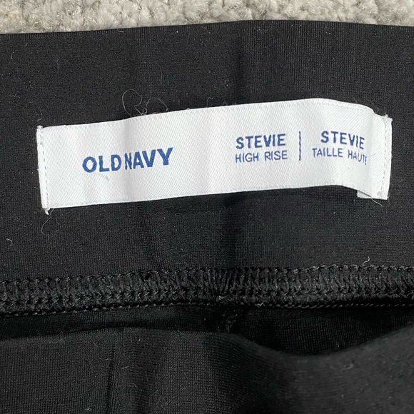 Old Navy Stevie High Rise Legging - Picture 2 of 2